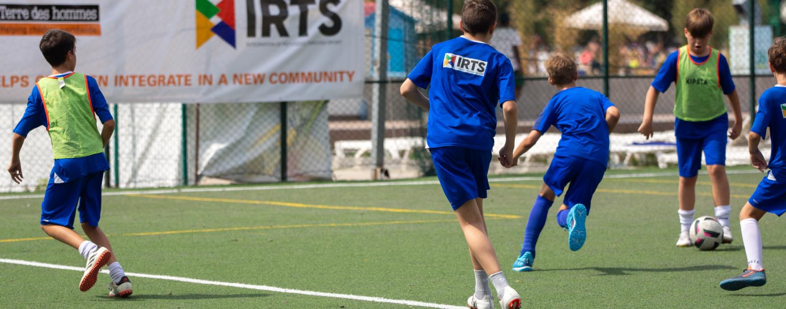 copii în meci de fotbal